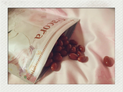 ちいめろ×ホワイテストプラセンタつぶ