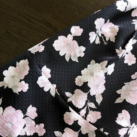 @GIRL_ｵﾝﾜｰﾄﾞｸﾛｰｾﾞｯﾄ_ｱﾕ