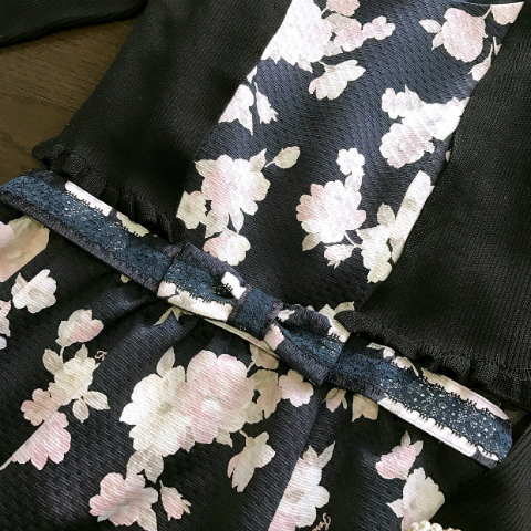 @GIRL_ｵﾝﾜｰﾄﾞｸﾛｰｾﾞｯﾄ_ｱﾕ