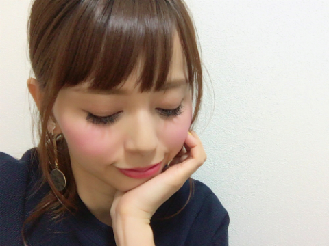 @GIRL_ﾎﾜｲﾃｽﾄﾌﾟﾗｾﾝﾀつぶ_おまめ