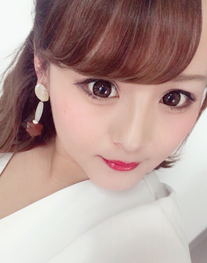 @GIRL_Avan Lily_みきてぃ