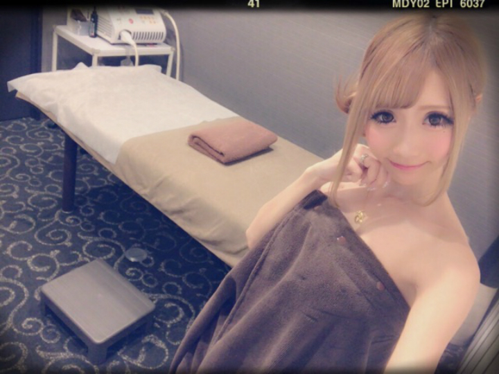 ＠GIRL_ｼｰｽﾘｰ_ちいめろ