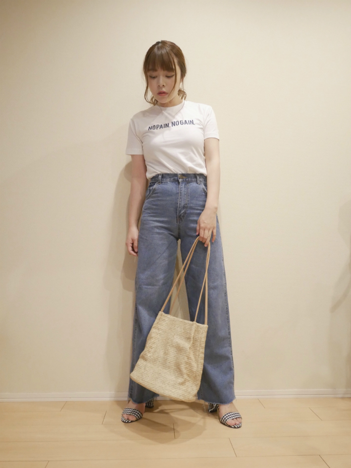 ＠GIRL_ﾘｴﾃﾞｨ_miku