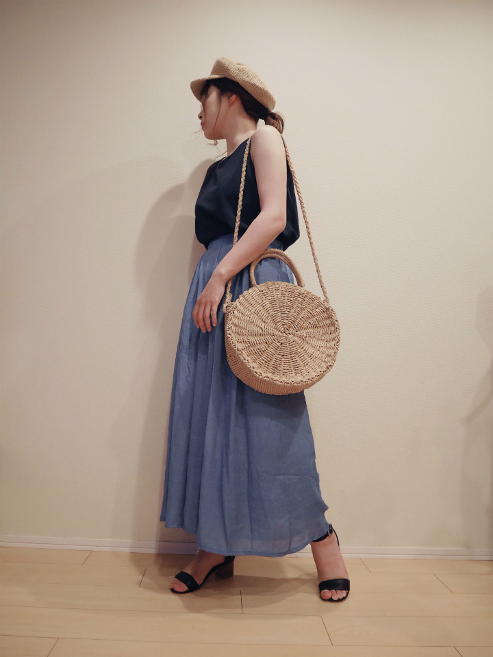 ＠GIRL_ﾘｴﾃﾞｨ_miku