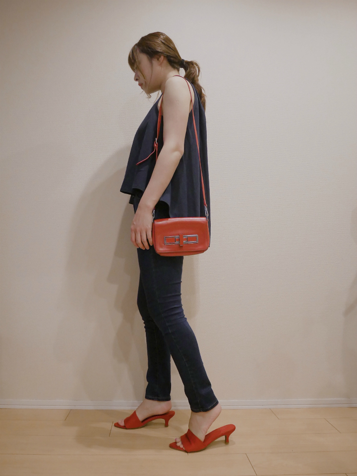 ＠GIRL_ﾘｴﾃﾞｨ_miku