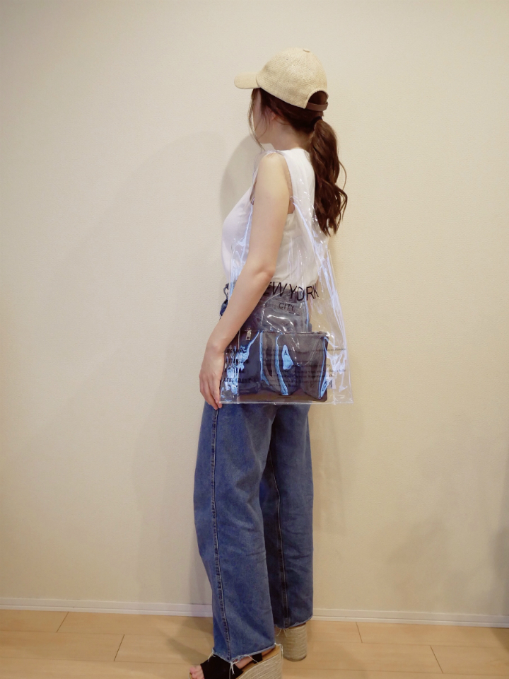 ＠GIRL_ﾘｴﾃﾞｨ_miku