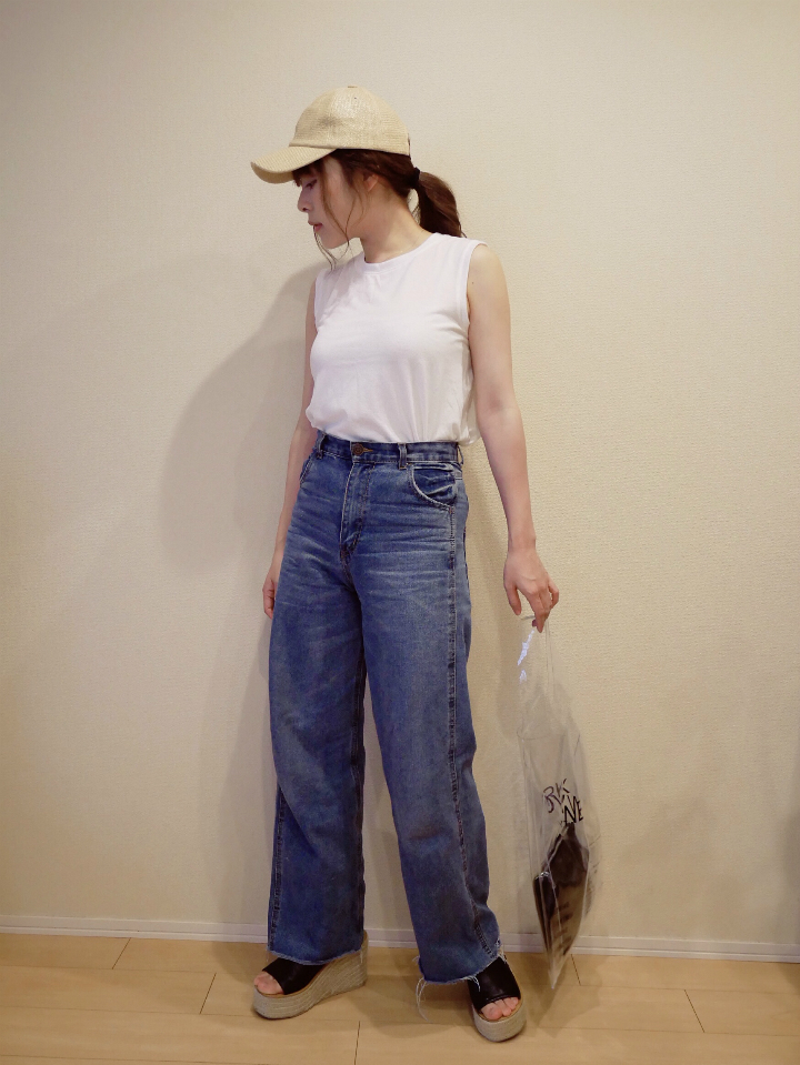 ＠GIRL_ﾘｴﾃﾞｨ_miku