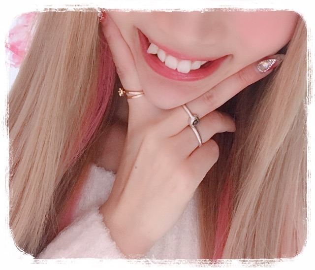 @GIRL_薬用ﾊﾟｰﾙﾎﾜｲﾄﾌﾟﾛEXﾌﾟﾗｽ_ちいめろ