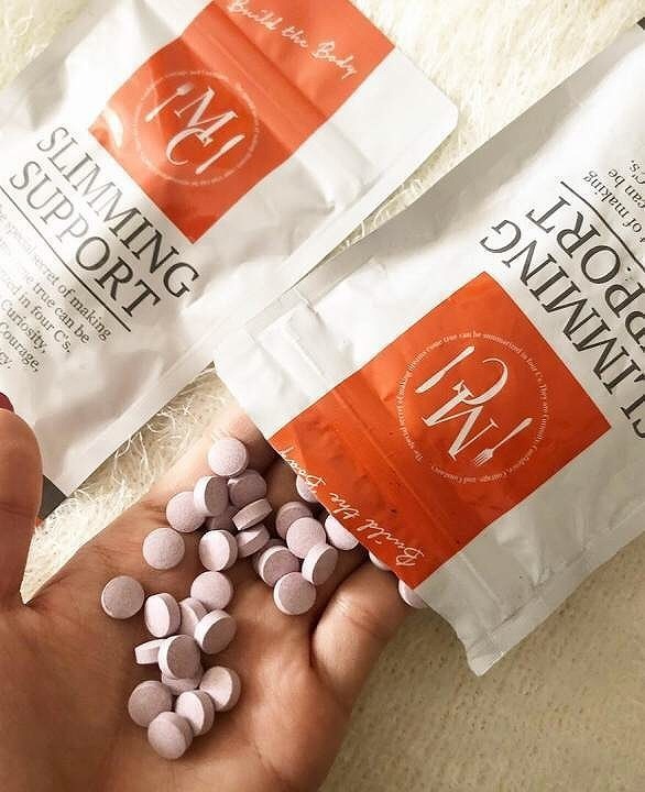 ＠GIRL_miss.coco（ﾐｽｺｺ）_まゆまゆ