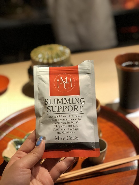 @GIRL_miss.coco（ﾐｽｺｺ）_まゆまゆ