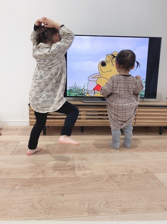 @GIRL_ﾜｰﾙﾄﾞ･ﾌｧﾐﾘｰﾃﾞｨｽﾞﾆｰの英語ｼｽﾃﾑ_mari