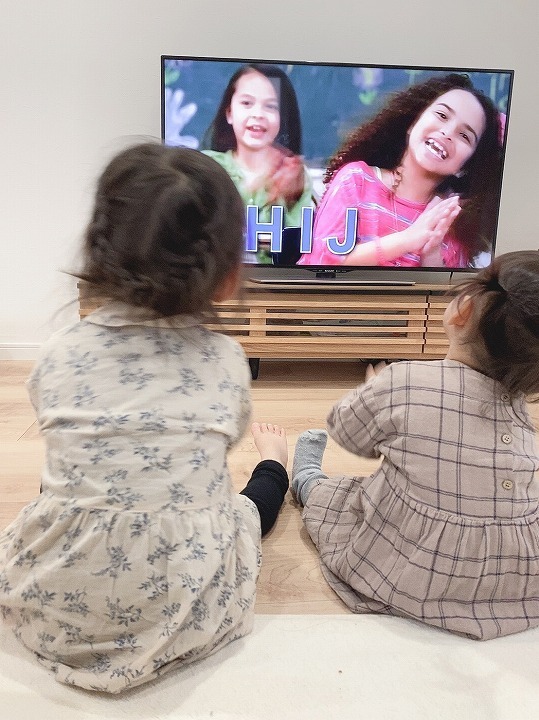 @GIRL_ﾜｰﾙﾄﾞ･ﾌｧﾐﾘｰﾃﾞｨｽﾞﾆｰの英語ｼｽﾃﾑ_mari