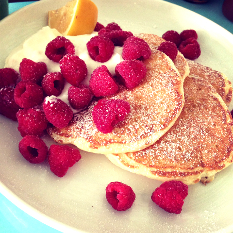 おまめ×神戸レタス