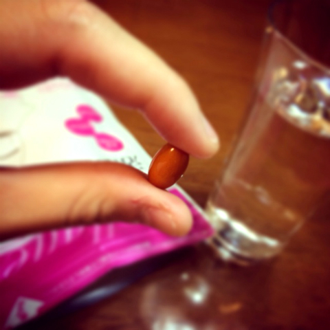 ちいめろ×活性ナノコラーゲンつぶ