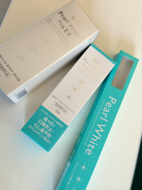 みきてぃ×薬用Perl White