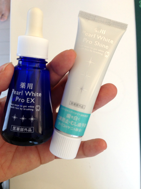 みきてぃ×薬用Perl White