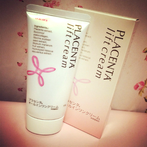 ちいめろ×リフトクリーム