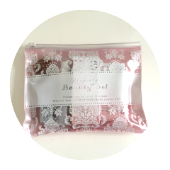 みきてぃ×リフトクリーム