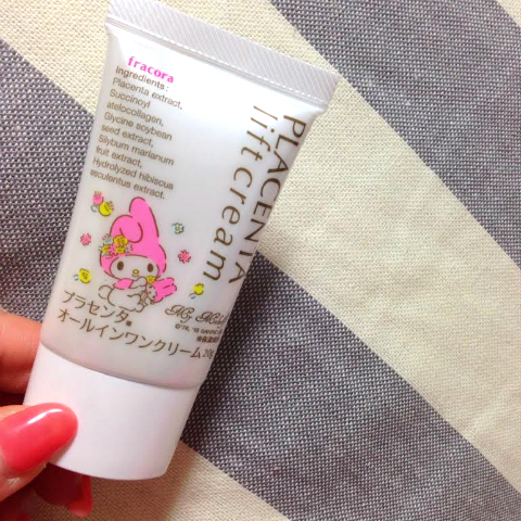 おまめ×リフトクリーム