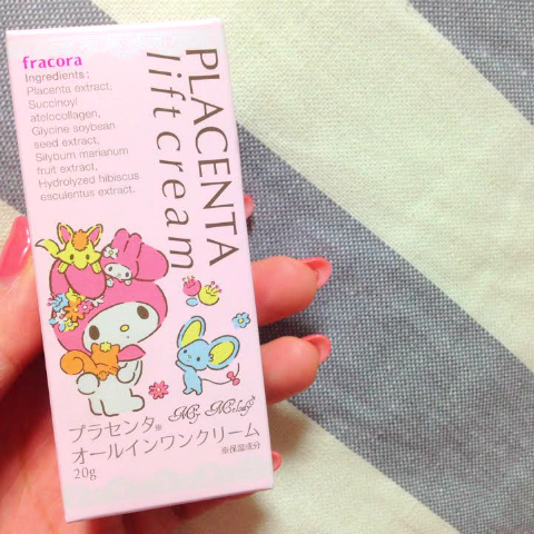 おまめ×リフトクリーム