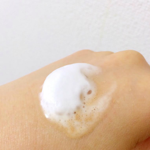 アユ×肌ナチュール