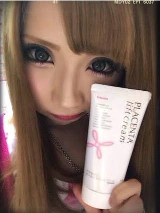 ちいめろ×リフトクリーム