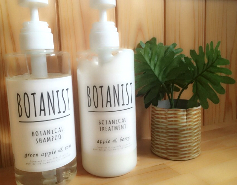 みきてぃ×BOTANIST